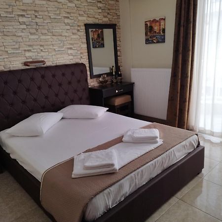 Hotel Villa Pigasos ปาราเลียกาเตอรีนิส ภายนอก รูปภาพ