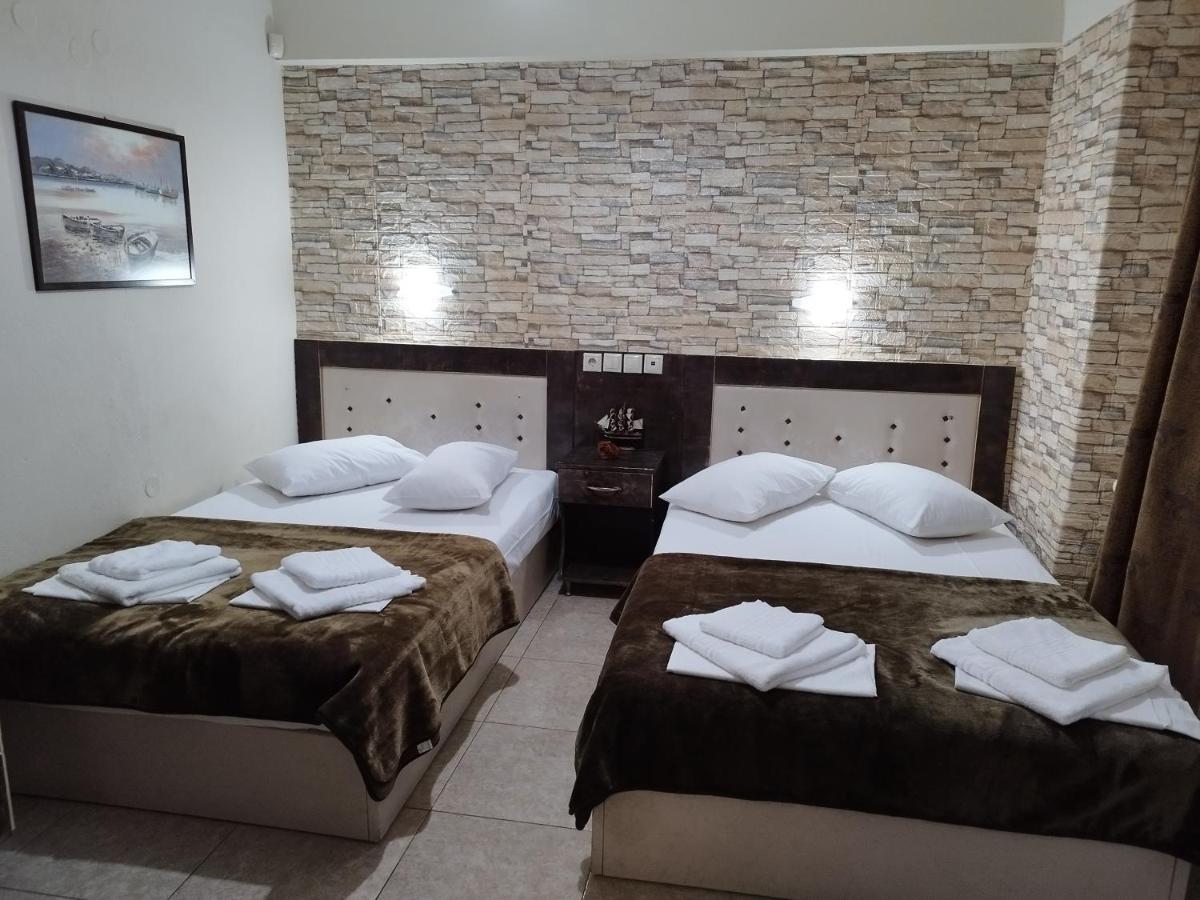Hotel Villa Pigasos ปาราเลียกาเตอรีนิส ภายนอก รูปภาพ