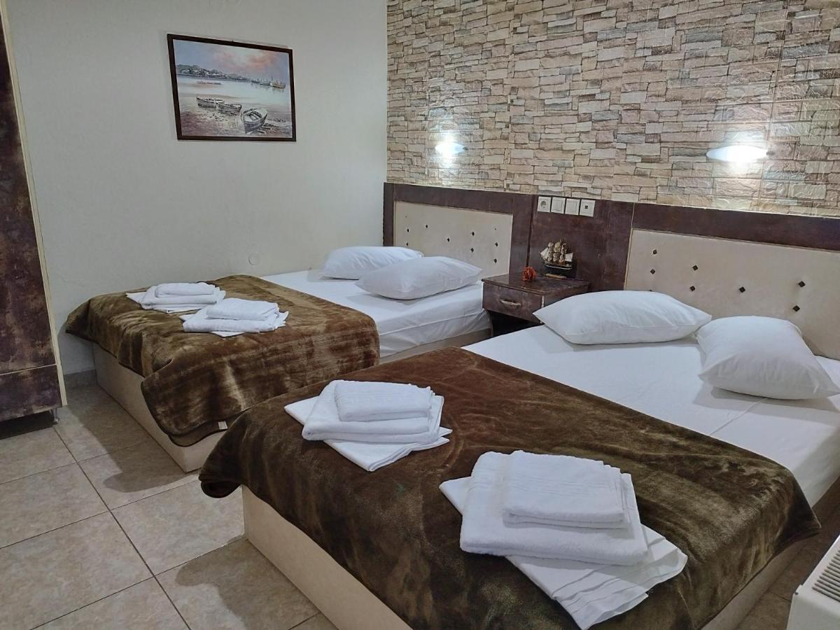 Hotel Villa Pigasos ปาราเลียกาเตอรีนิส ภายนอก รูปภาพ