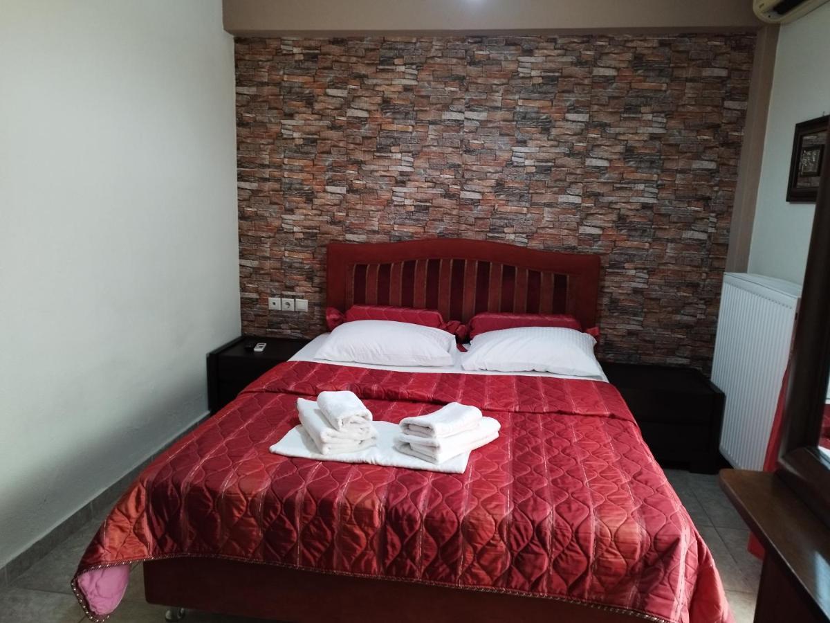 Hotel Villa Pigasos ปาราเลียกาเตอรีนิส ภายนอก รูปภาพ