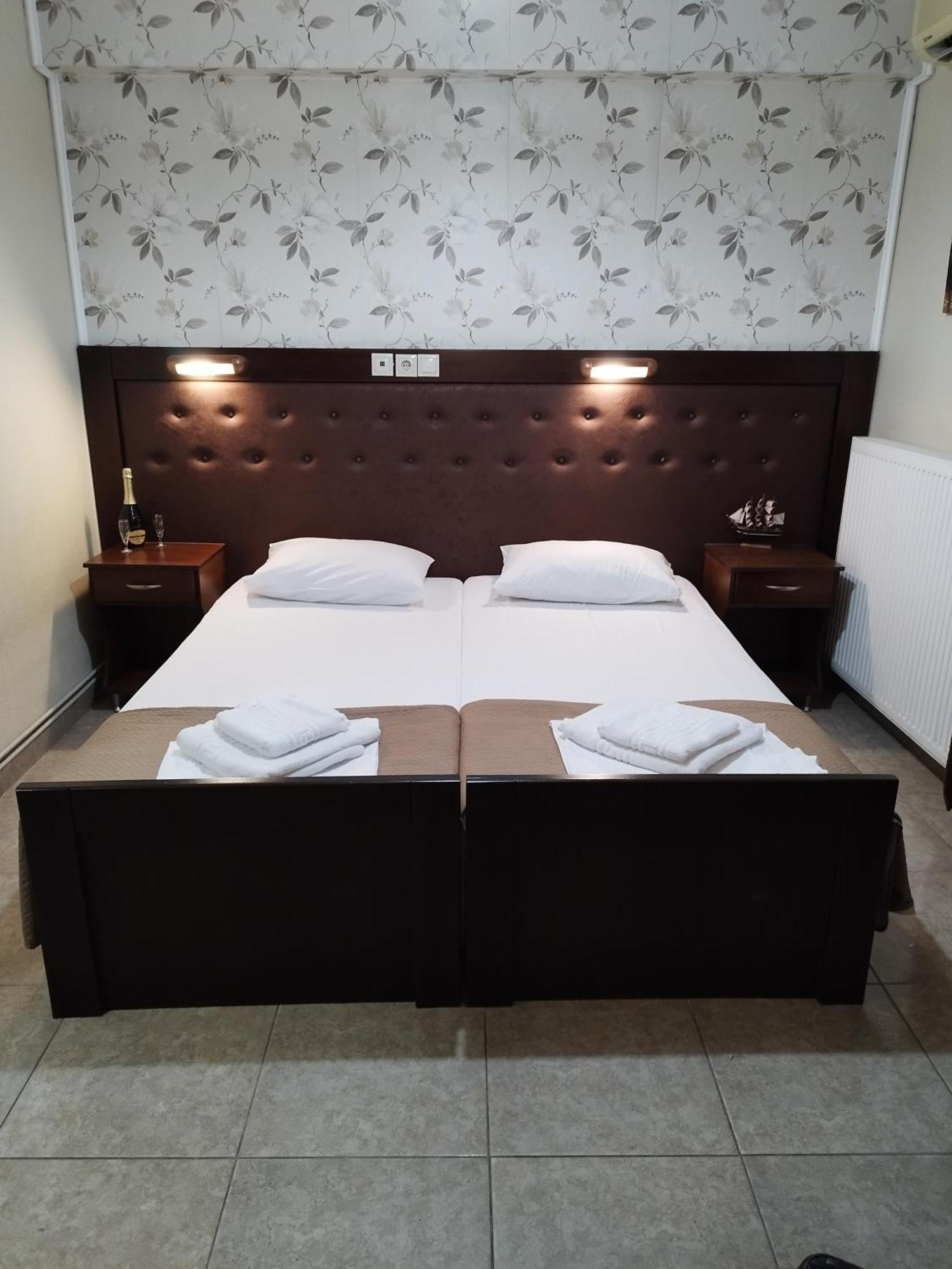 Hotel Villa Pigasos ปาราเลียกาเตอรีนิส ภายนอก รูปภาพ