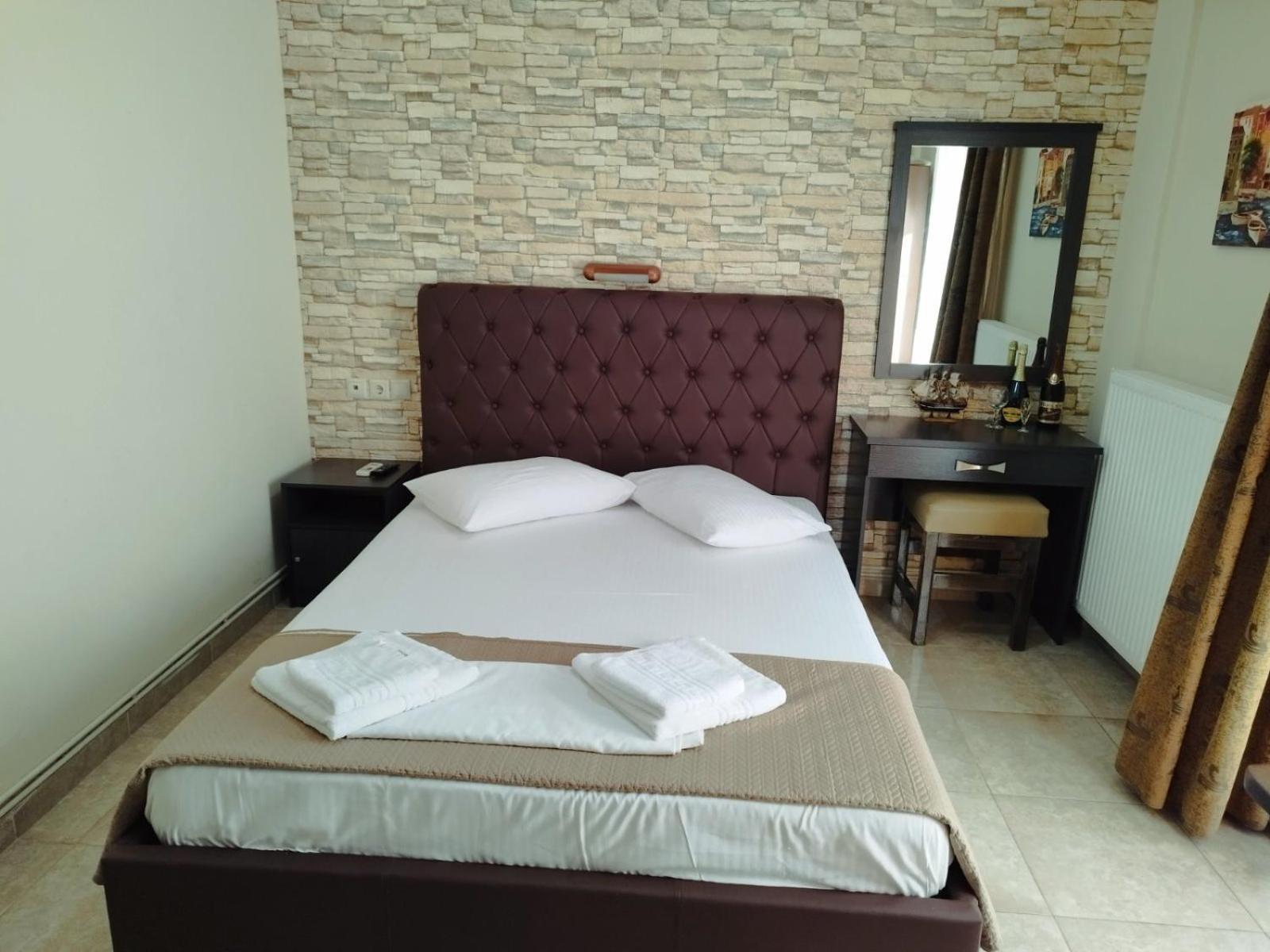 Hotel Villa Pigasos ปาราเลียกาเตอรีนิส ภายนอก รูปภาพ